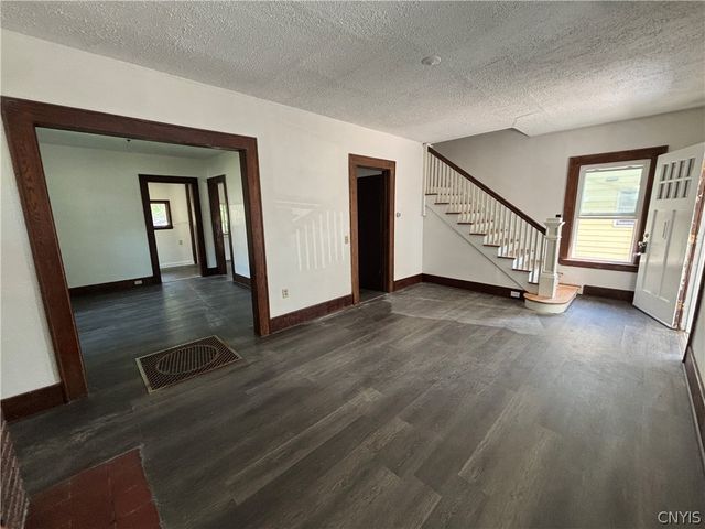 114 Maurice Avenue, Syracuse, NY 13207
