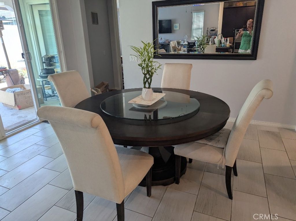Image 7 of property listing at 4531 S Luna Privado, Ontario, CA 91761