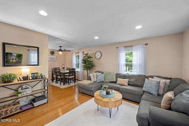 6448 Coppersmith Road, Sylvania, OH 43560