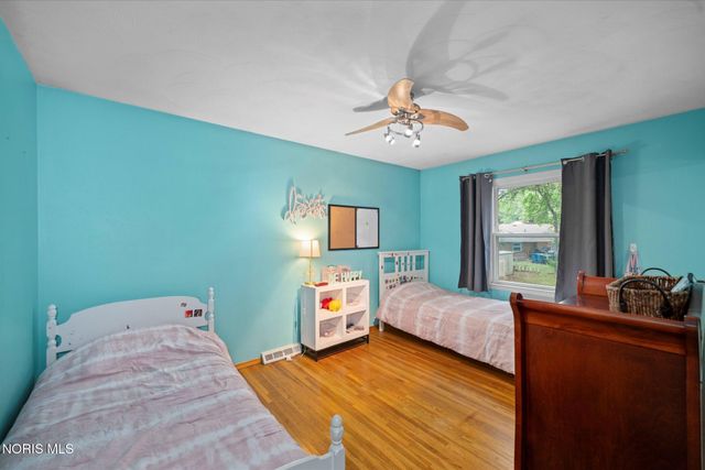 6448 Coppersmith Road, Sylvania, OH 43560