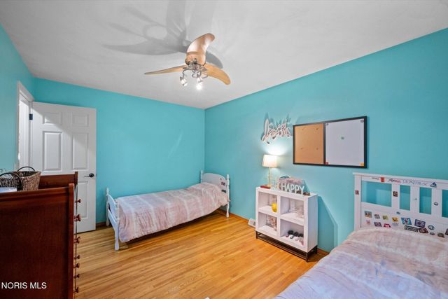 6448 Coppersmith Road, Sylvania, OH 43560