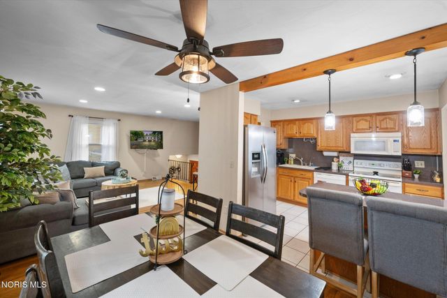 6448 Coppersmith Road, Sylvania, OH 43560