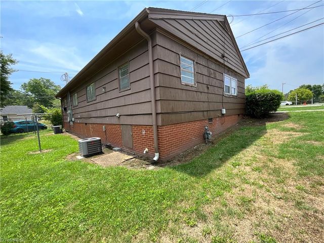 201 Lowdermilk Street A, Greensboro, NC 27401