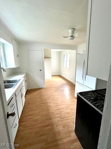 2215 Brady Lake Rd Road, Kent, OH 44240