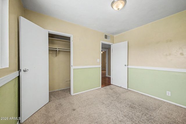 4355 E HUBBELL Street, Phoenix, AZ 85008