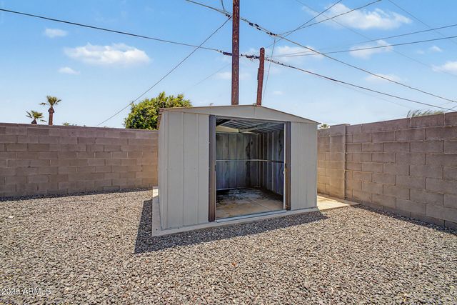 4355 E HUBBELL Street, Phoenix, AZ 85008