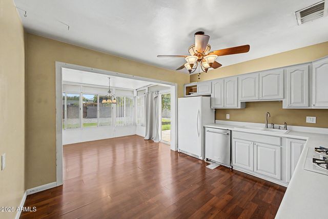 4355 E HUBBELL Street, Phoenix, AZ 85008