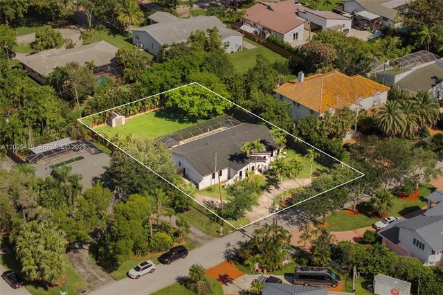 14700 Sailfish Dr, Coral Gables, FL 33158