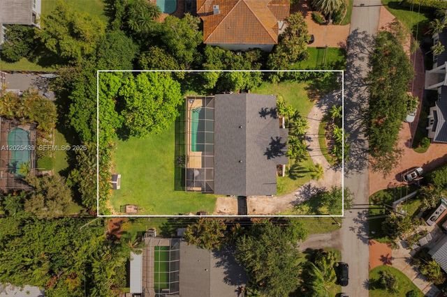 14700 Sailfish Dr, Coral Gables, FL 33158
