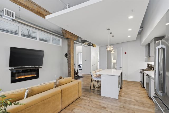 813 Broadway Street, Cincinnati, OH 45202