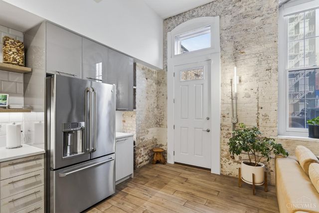 813 Broadway Street, Cincinnati, OH 45202