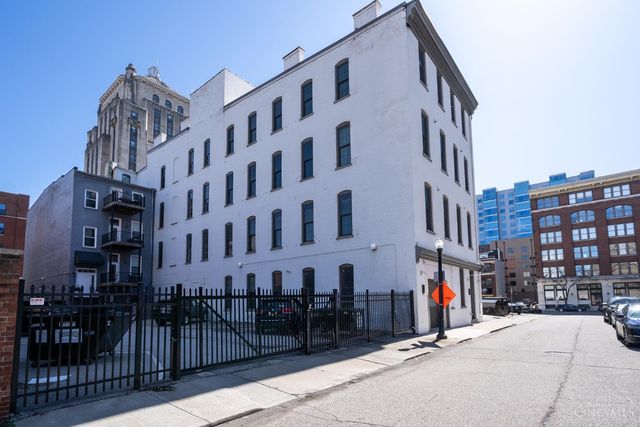 813 Broadway Street, Cincinnati, OH 45202