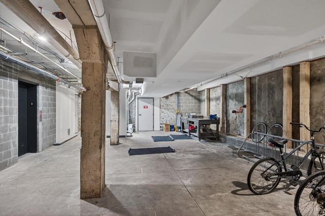 813 Broadway Street, Cincinnati, OH 45202