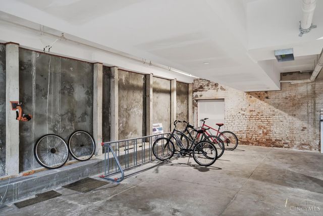 813 Broadway Street, Cincinnati, OH 45202