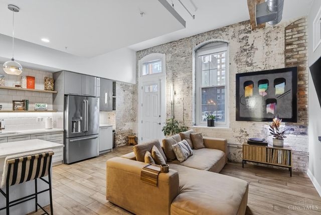 813 Broadway Street, Cincinnati, OH 45202