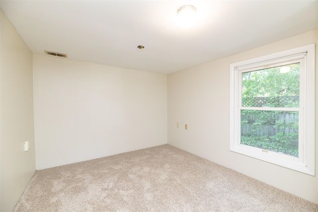 10334 Woodlawn Drive, Portage, MI 49002