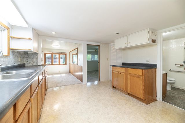 10334 Woodlawn Drive, Portage, MI 49002