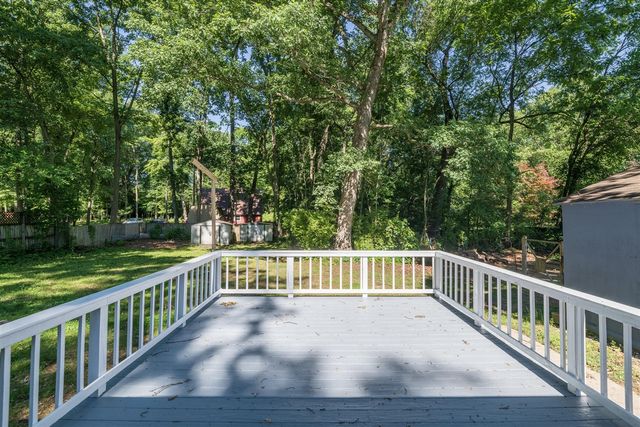 10334 Woodlawn Drive, Portage, MI 49002