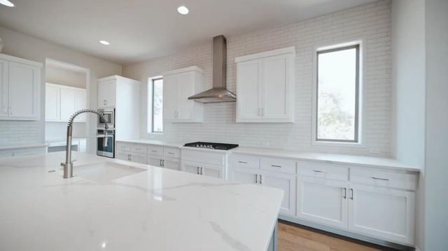 7212 Celebration CT, Leander, TX 78645