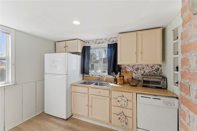 308 Smith Street, Cranston, RI 02905