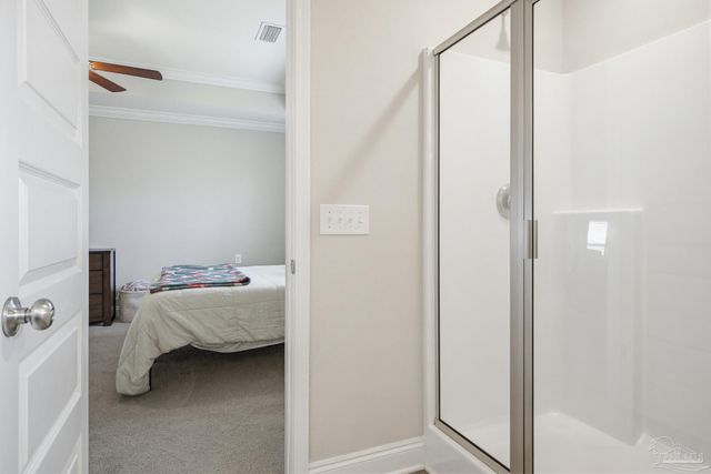 2400 Bentley Oaks Dr, Cantonment, FL 32533