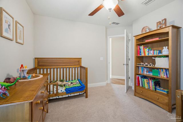 2400 Bentley Oaks Dr, Cantonment, FL 32533