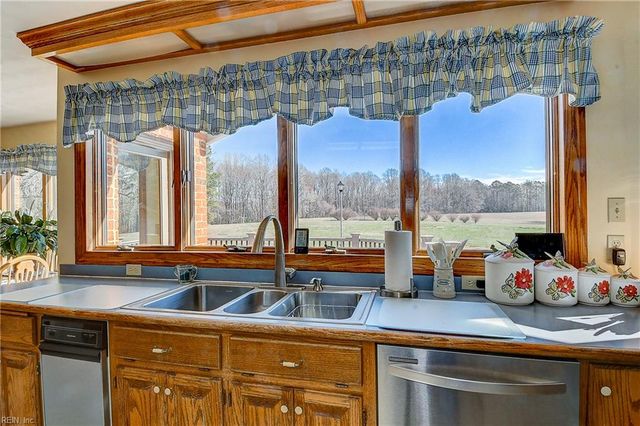 650 N Liberty Spring RD, Suffolk, VA 23434