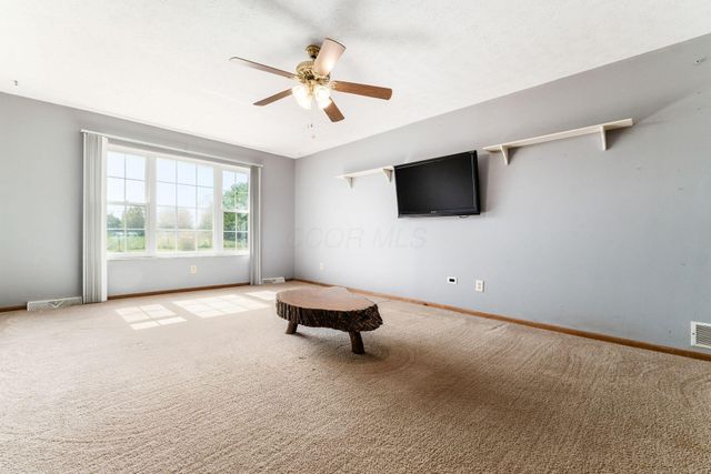 15841 London Road, Orient, OH 43146