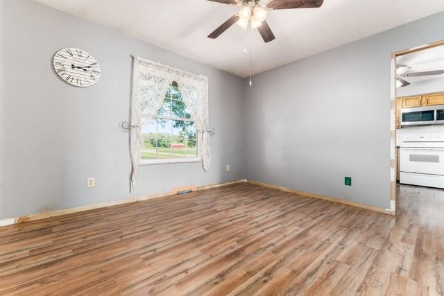 15841 London Road, Orient, OH 43146