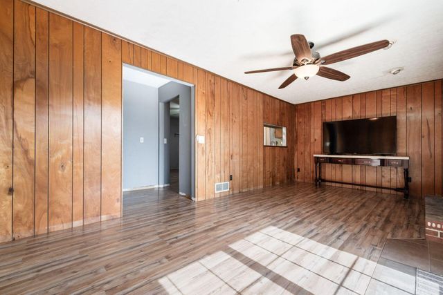 15841 London Road, Orient, OH 43146