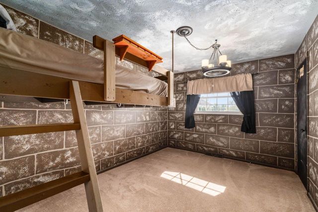 15841 London Road, Orient, OH 43146