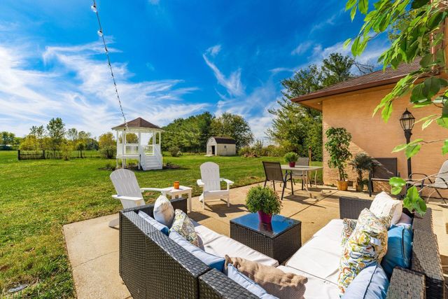 15841 London Road, Orient, OH 43146