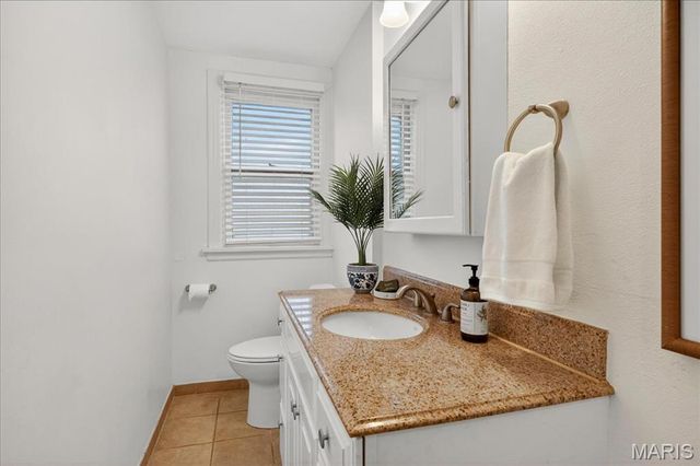 339 Bogey Lane, St Louis, MO 63122