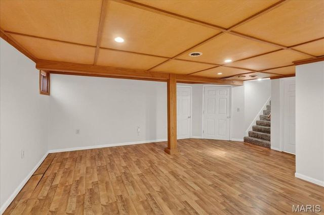 339 Bogey Lane, St Louis, MO 63122