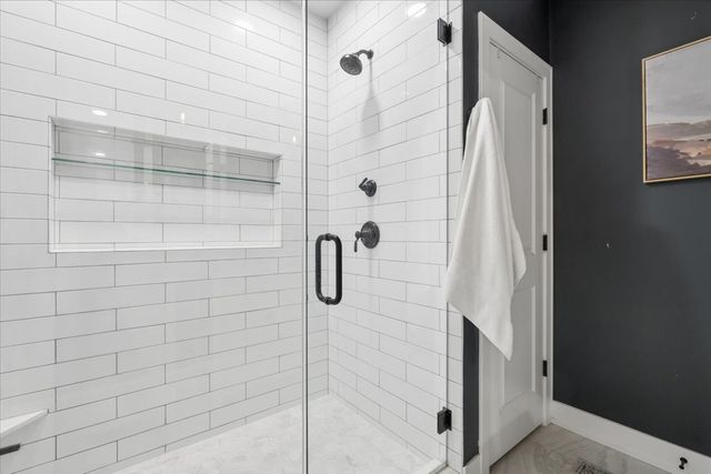 2257 W Belmont Avenue 1W, Chicago, IL 60618