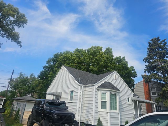 2320 S 9th Avenue S, Broadview, IL 60155