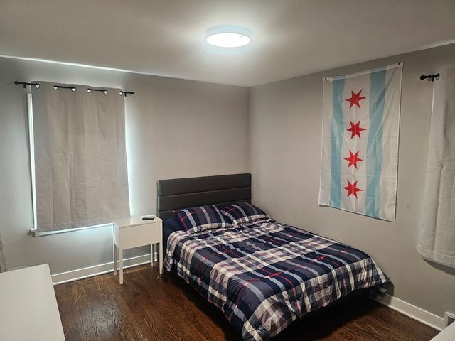 2320 S 9th Avenue S, Broadview, IL 60155