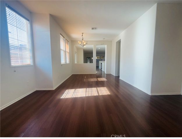 1440 Avila, Perris, CA 92571