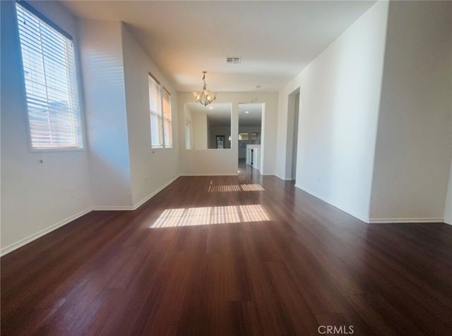 1440 Avila, Perris, CA 92571