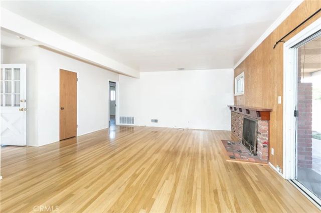10436 Columbus Avenue, Mission Hills (san Fernando), CA 91345