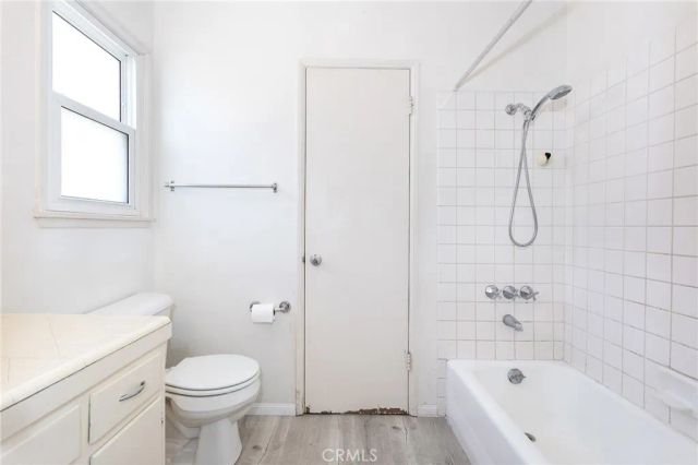 10436 Columbus Avenue, Mission Hills (san Fernando), CA 91345