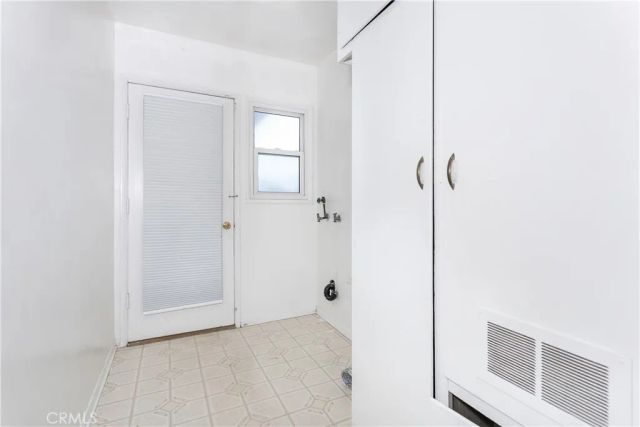 10436 Columbus Avenue, Mission Hills (san Fernando), CA 91345