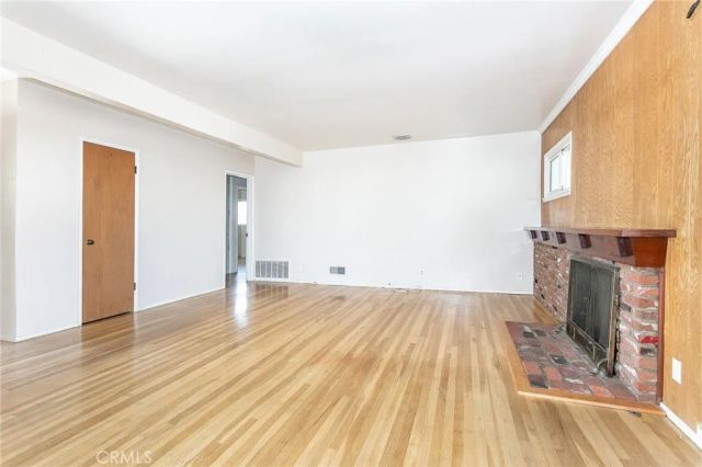 10436 Columbus Avenue, Mission Hills (san Fernando), CA 91345