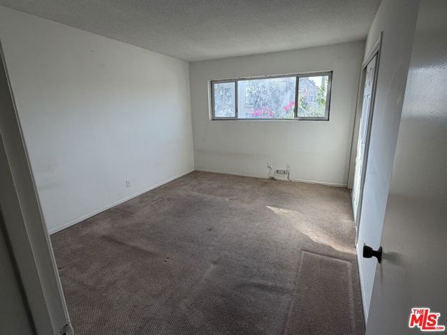 2002 4th Street 111, Santa Monica, CA 90405