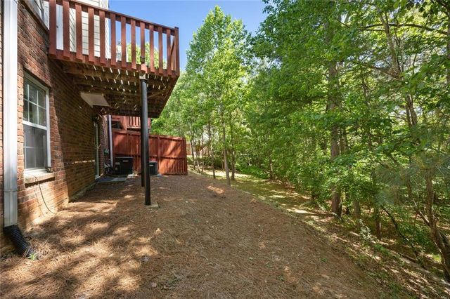 446 Sandtrap Lane, Sugar Hill, GA 30518