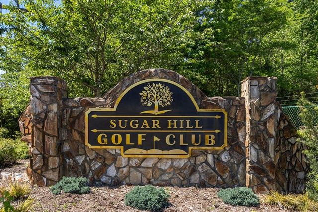 446 Sandtrap Lane, Sugar Hill, GA 30518