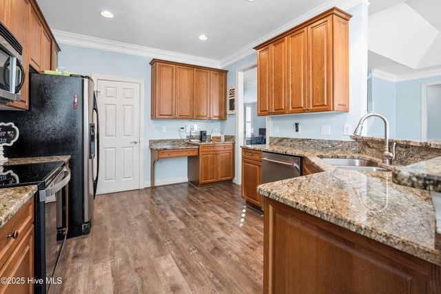 1110 Cloverfield Court, Leland, NC 28451