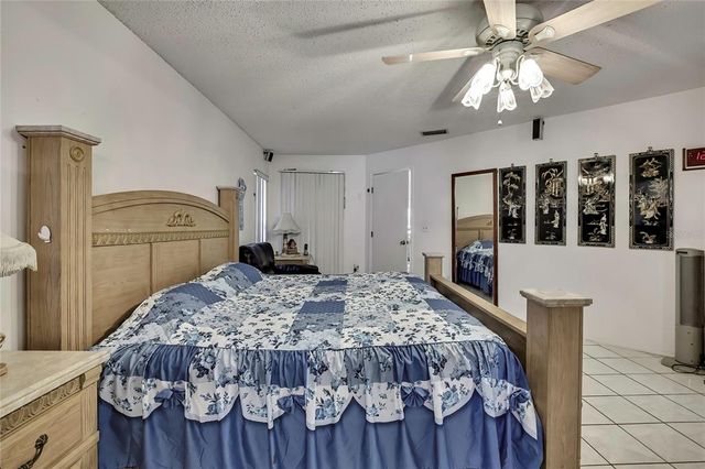 279 MAPLE AVENUE, Palm Harbor, FL 34684