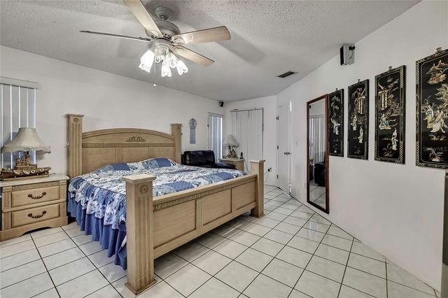279 MAPLE AVENUE, Palm Harbor, FL 34684
