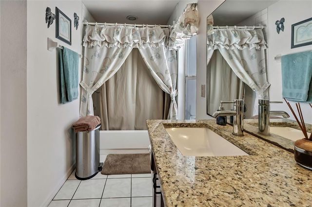 279 MAPLE AVENUE, Palm Harbor, FL 34684